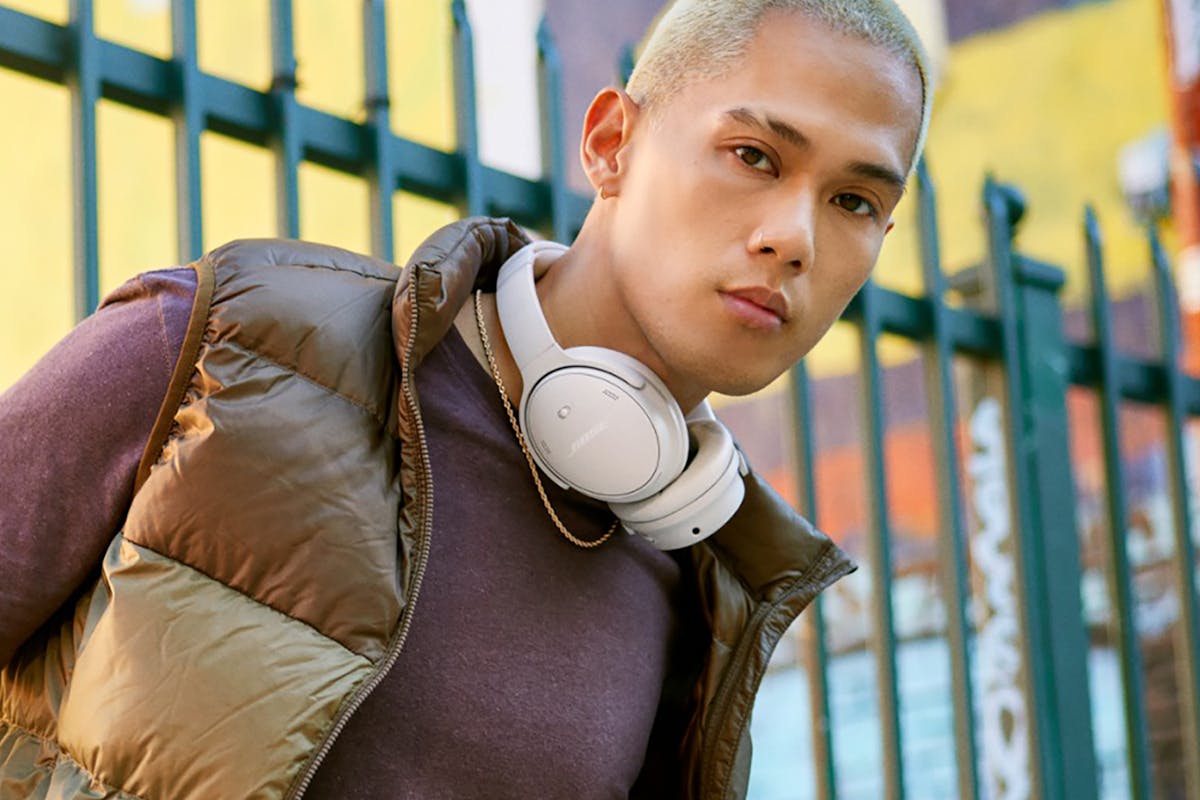 Bose QuietComfort Over-Ear Wireless Headphones | White Smoke-9