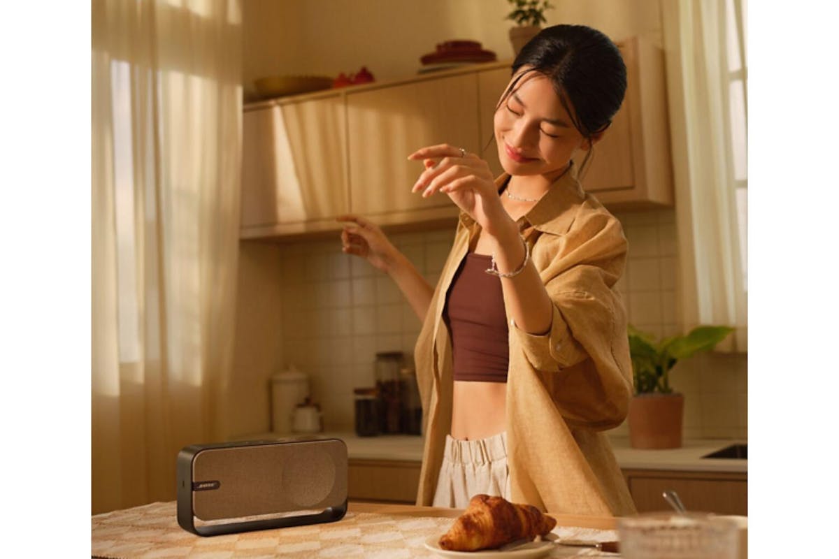 Bose SoundLink Home Bluetooth Speaker | Warm Wood-7