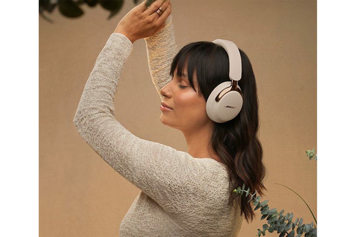 Bose QuietComfort Ultra 2nd Gen Noise Cancelling Wireless Headphones | Driftwood Sand-2