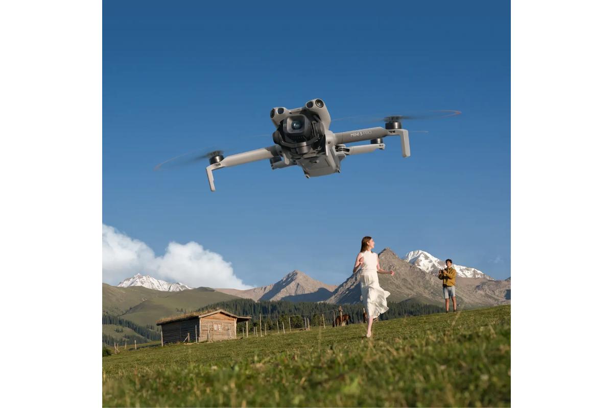 DJI Mini 5 Pro Fly More Combo Plus RC 2-2