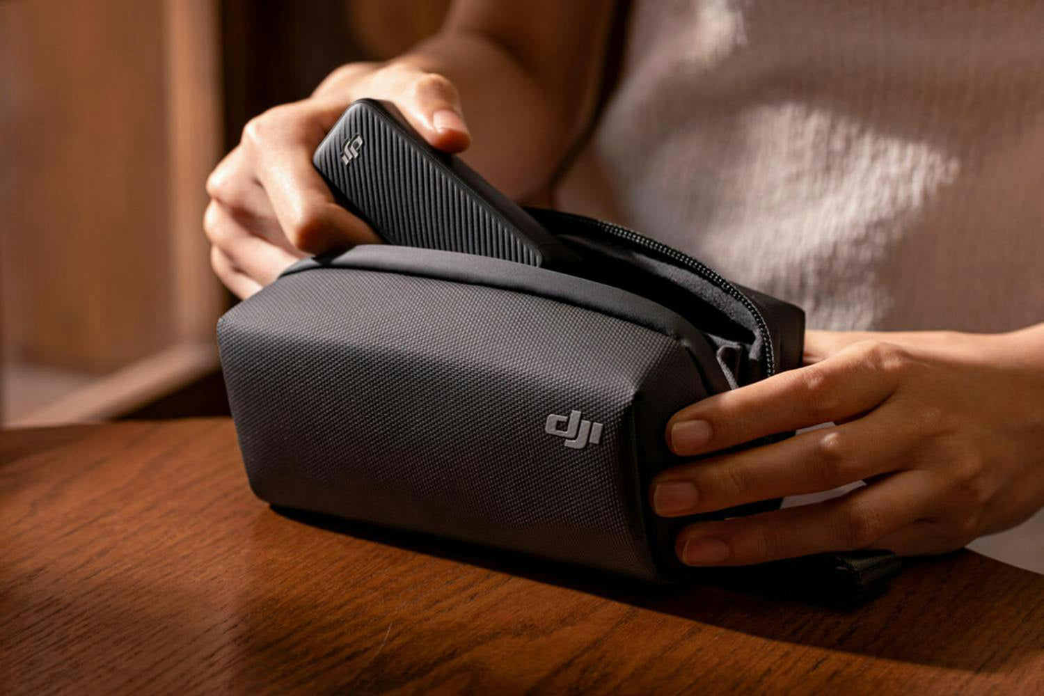 DJI Osmo Pocket 3 Carrying Bag-2