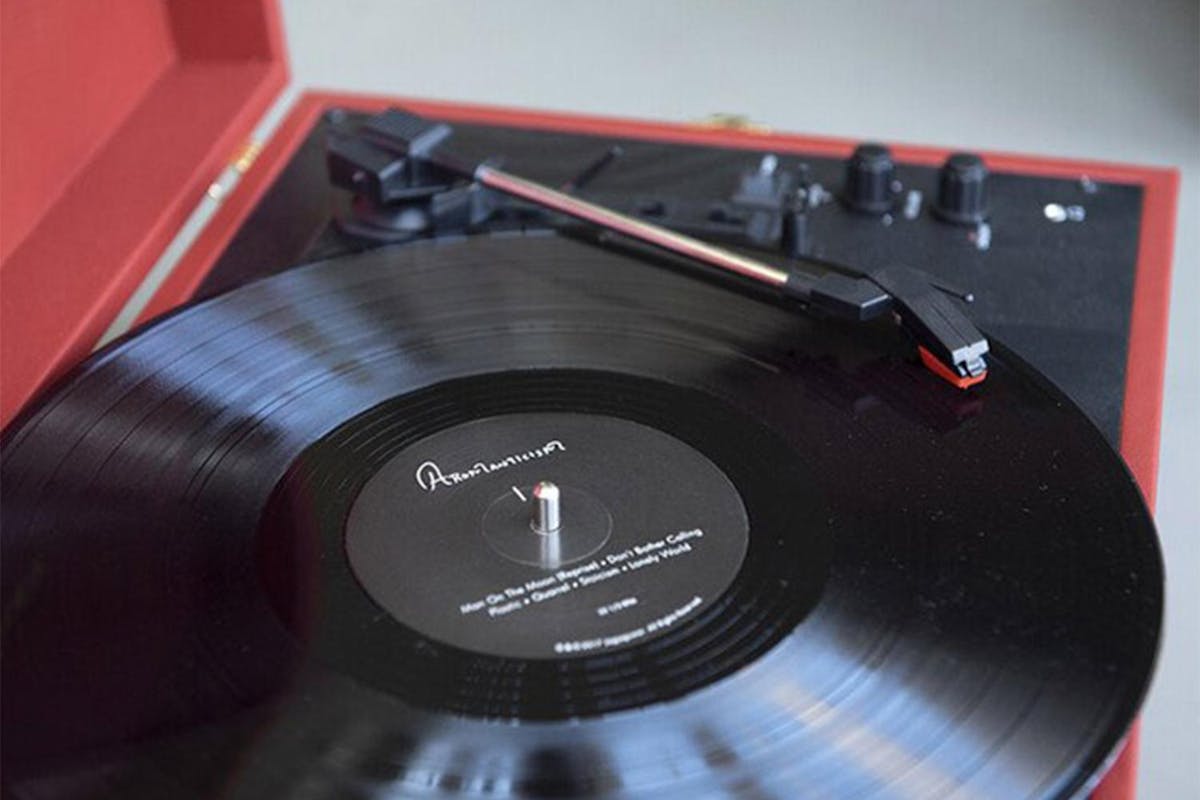 Crosley | Voyager | Burgundy Red-2