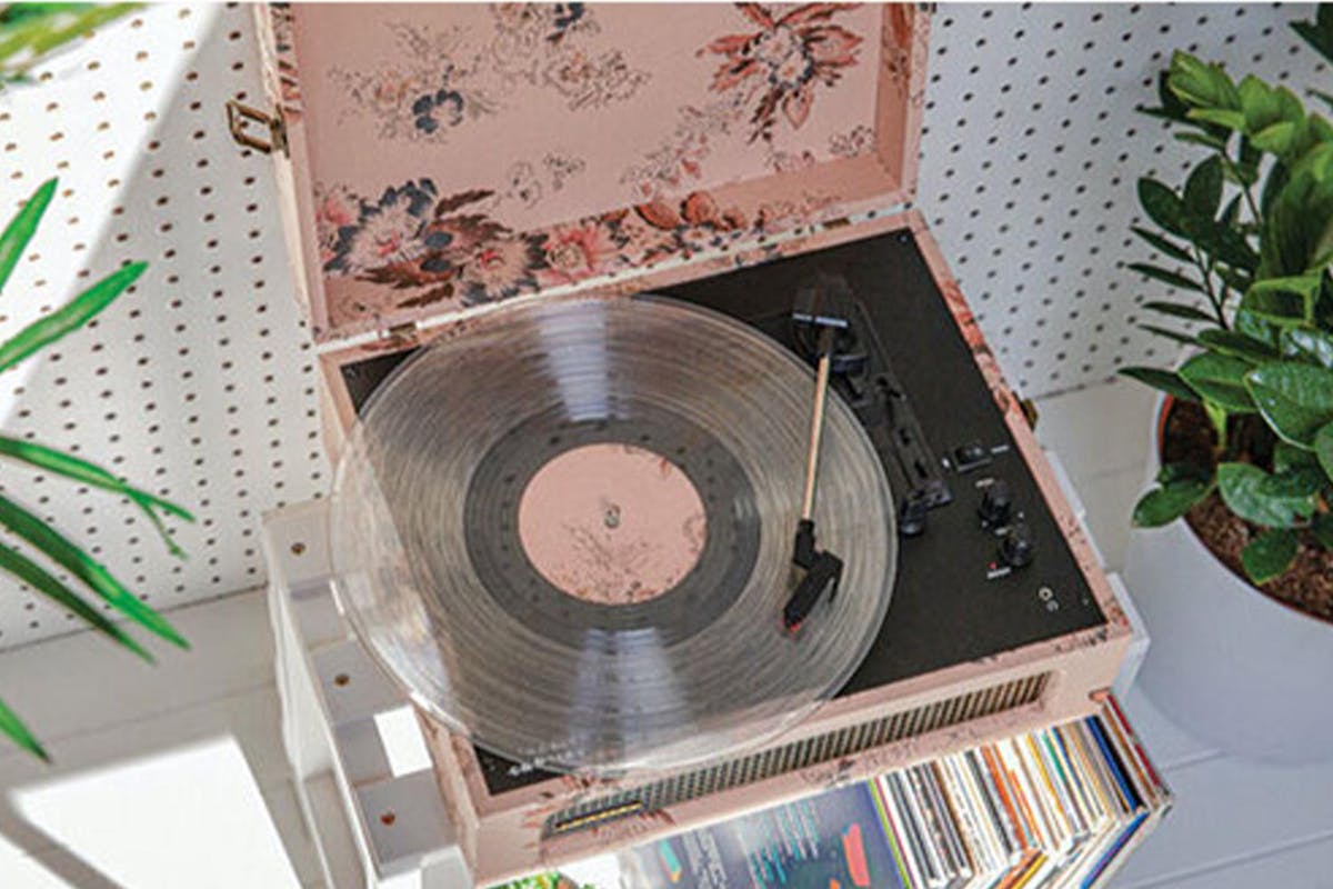 Crosley Voyager | Floral Turntable | Wood, Plastic, Metal-4