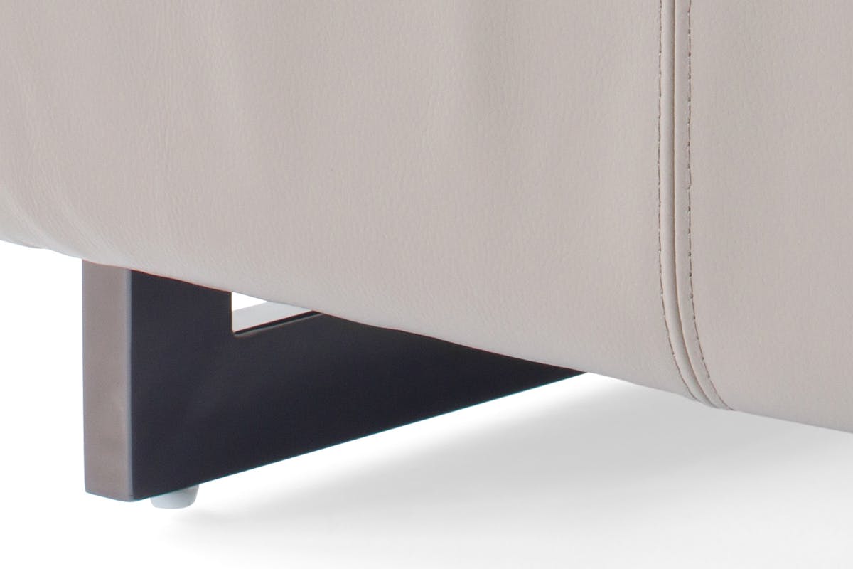 Cruz Footstool | Leather | Oyster-5