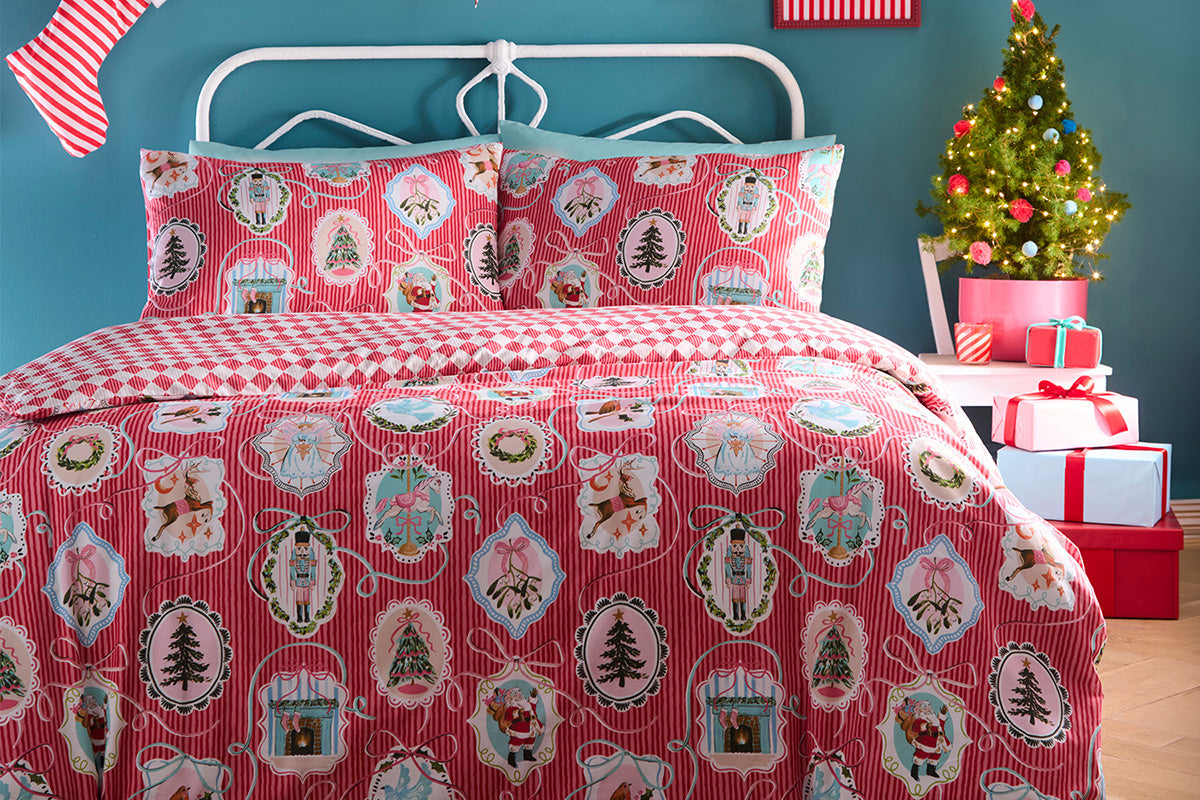 Fusion | Christmas Frames Duvet Cover Set | Red | King