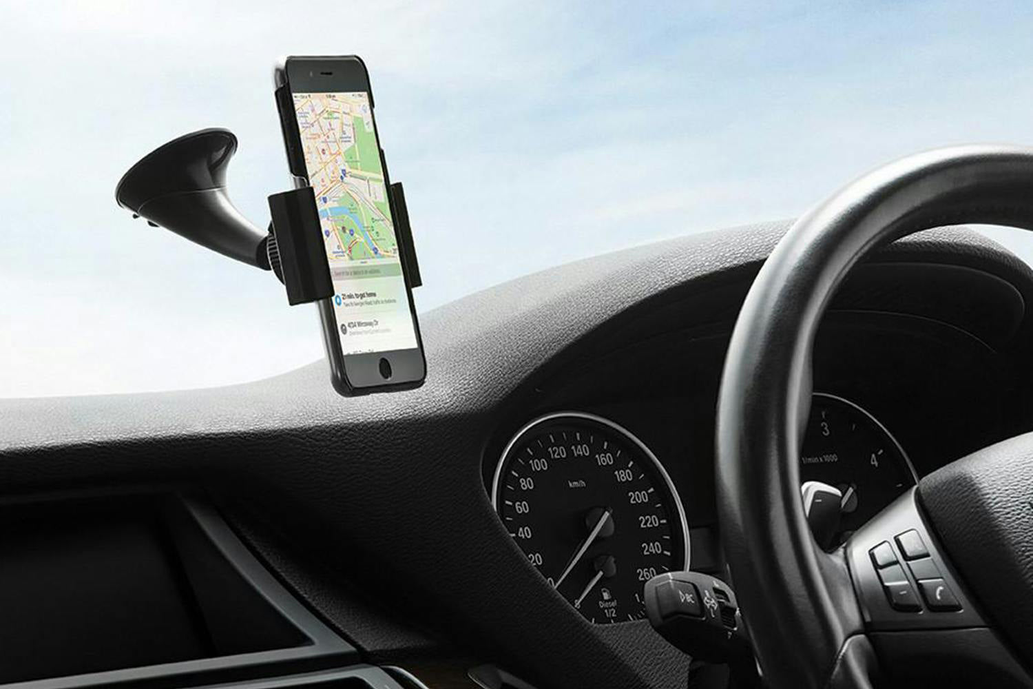 Cygnett In-Car Universal Smartphone Mount-2