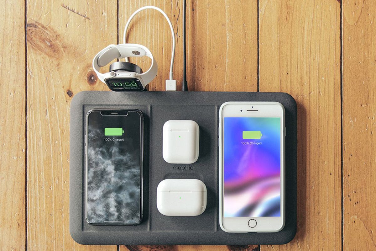 Mophie 10W 4-in-1 Wireless Charging Mat | Black-12