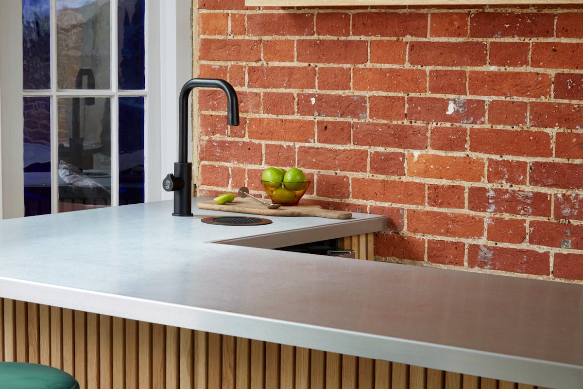 Zip Water HydroTap G5 Cube Plus Boiling Chilled Sparkling | Matt Black-2