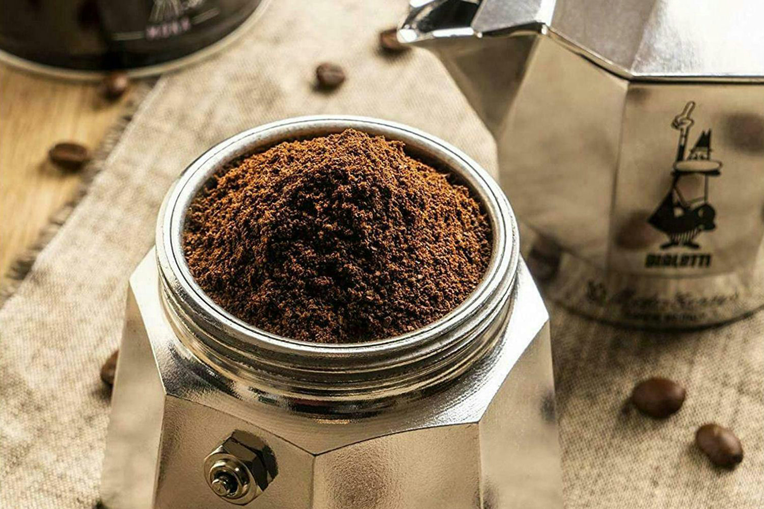 Bialetti | Moka Express Traditional Italian Moka Pot | 3 Cup | Silver-7