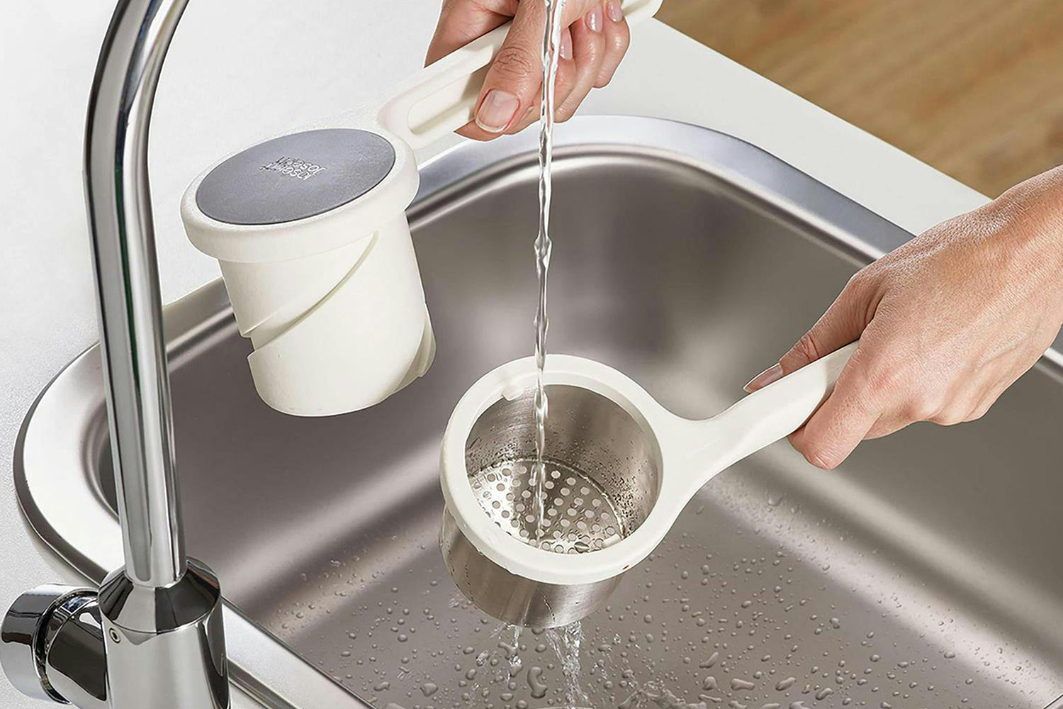 Joseph Joseph | Helix Horizontal Potato Ricer-5