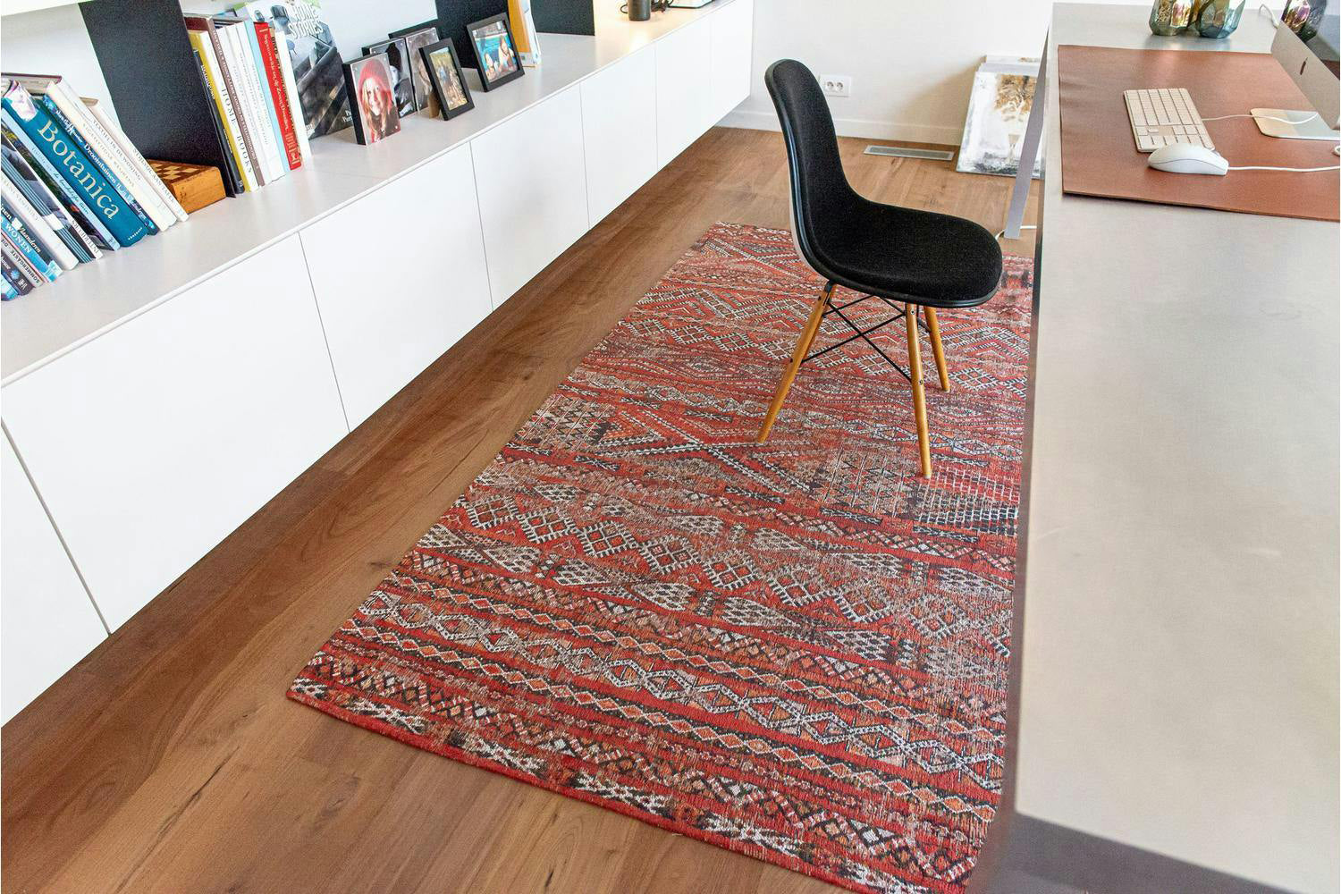 Louis De Poortere | Kilim Fez Indoor Eco Rug | Red | 280 x 390 cm-3