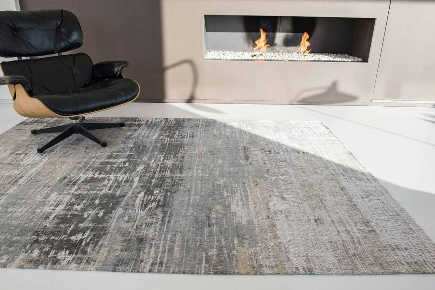 Louis De Poortere | Streaks Eco Rug | Grey | 280 x 390 cm-3