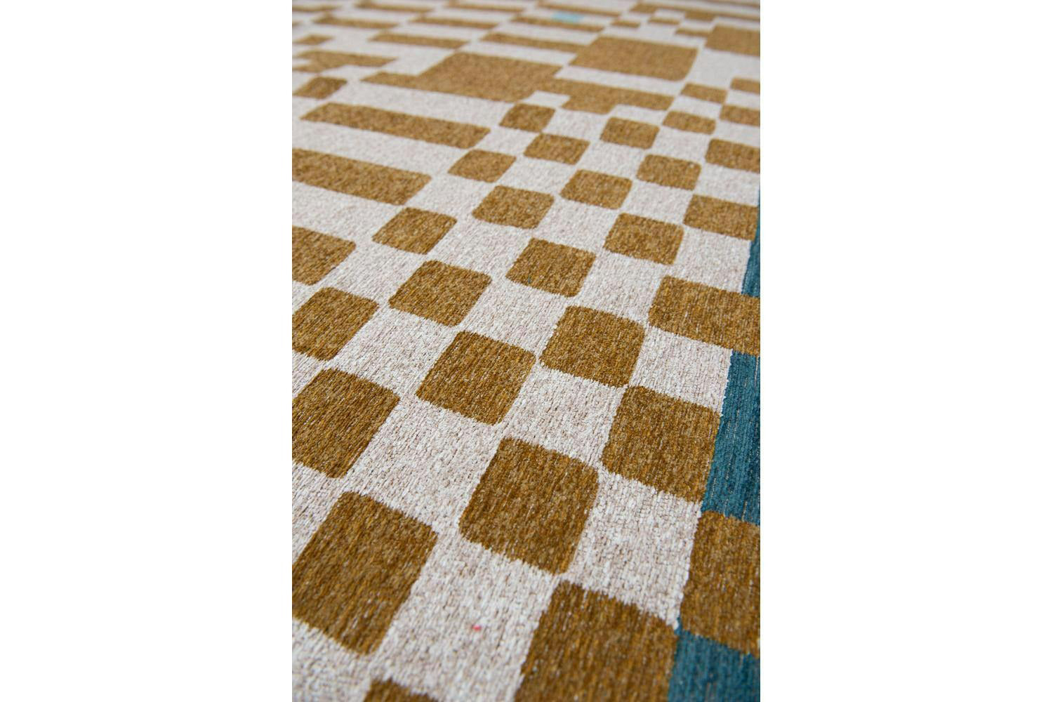 Louis De Poortere | Chess Indoor Eco Rug | Honey | 240 x 340 cm-4