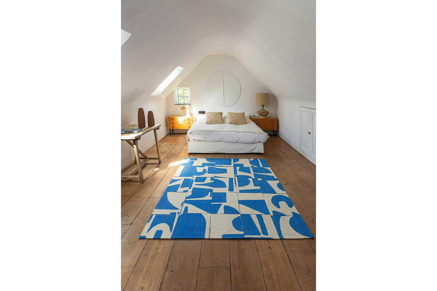 Louis De Poortere | Papercut Indoor Eco Rug | Blue/White | 170 x 240 cm-2