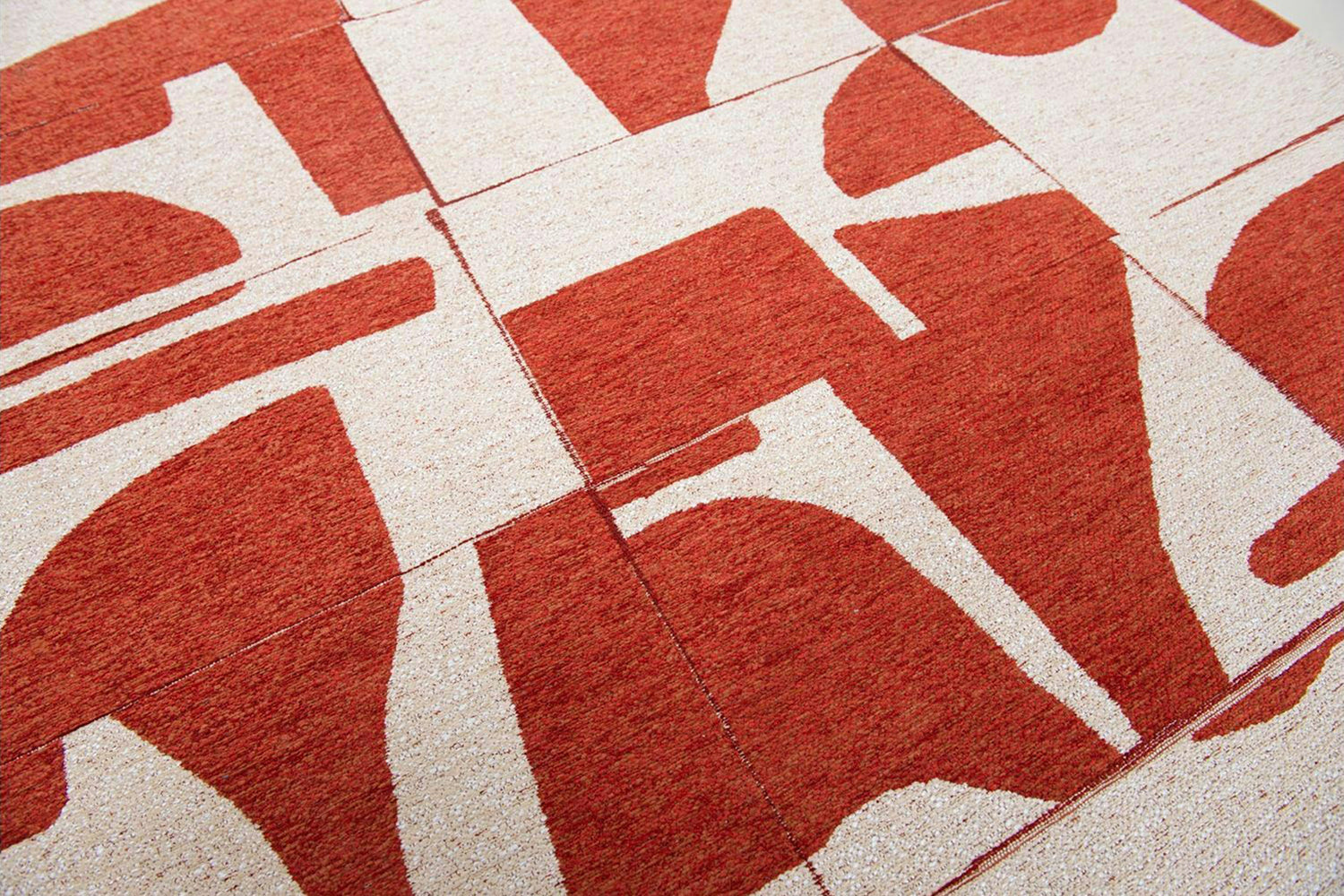 Louis De Poortere | Papercut Indoor Eco Rug | Red/White | 170 x 240 cm-6