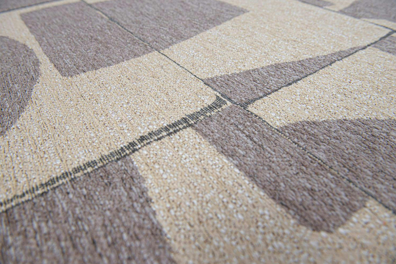 Louis De Poortere | Papercut Indoor Eco Rug | Beige/Grey | 280 x 390 cm-4