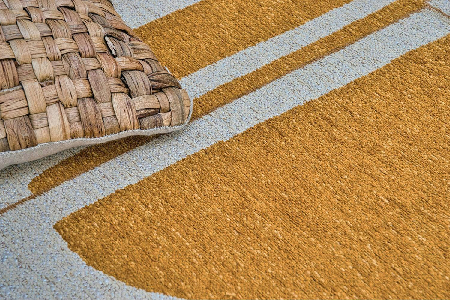 Louis De Poortere | Papercut Indoor Eco Rug | Yellow/White | 280 x 390 cm-2