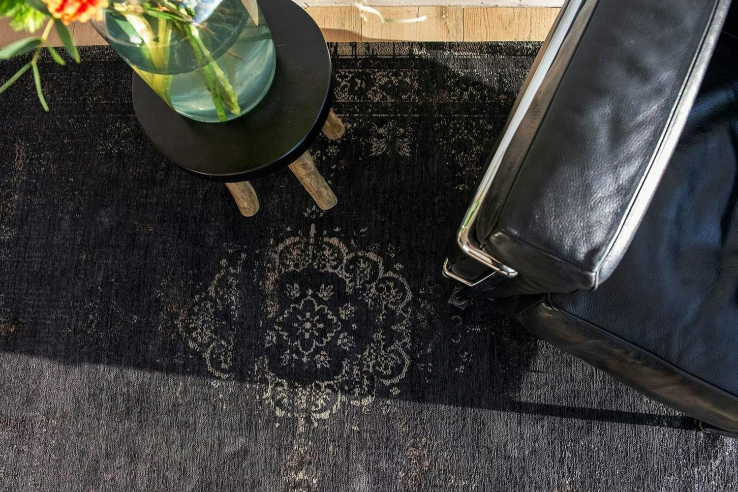 Louis De Poortere | Medallion Eco Rug | Mineral Black | 240 x 340 cm-4