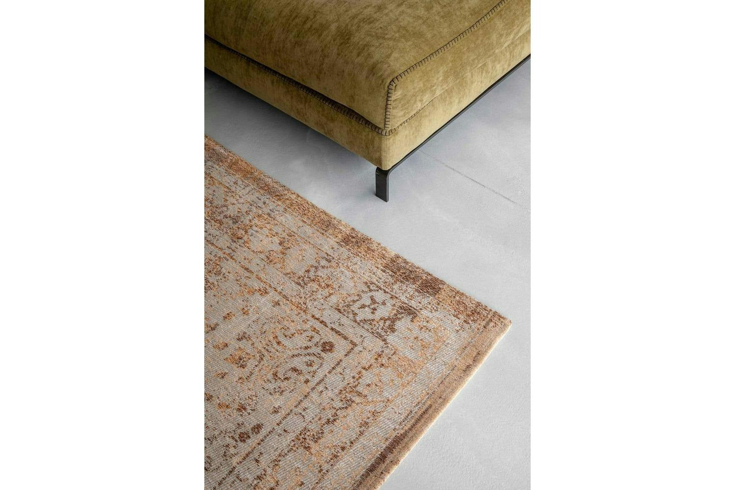 Louis De Poortere | Medallion Eco Rug | Yellow | 280 x 390 cm-3