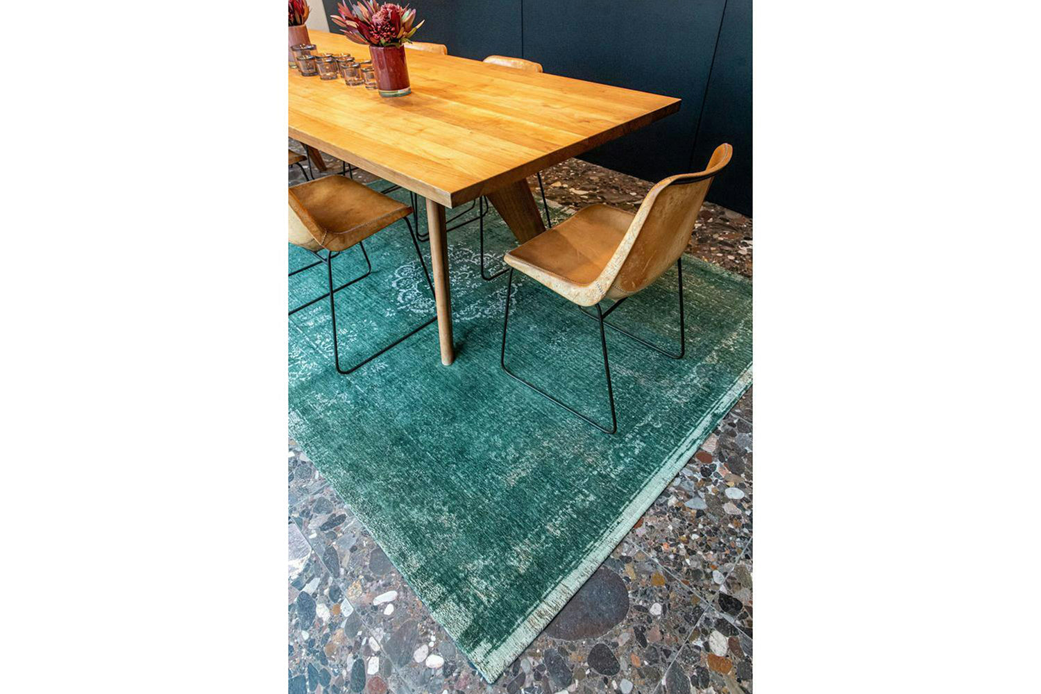 Louis De Poortere | Medallion Eco Rug | Forest | 240 x 340 cm-2