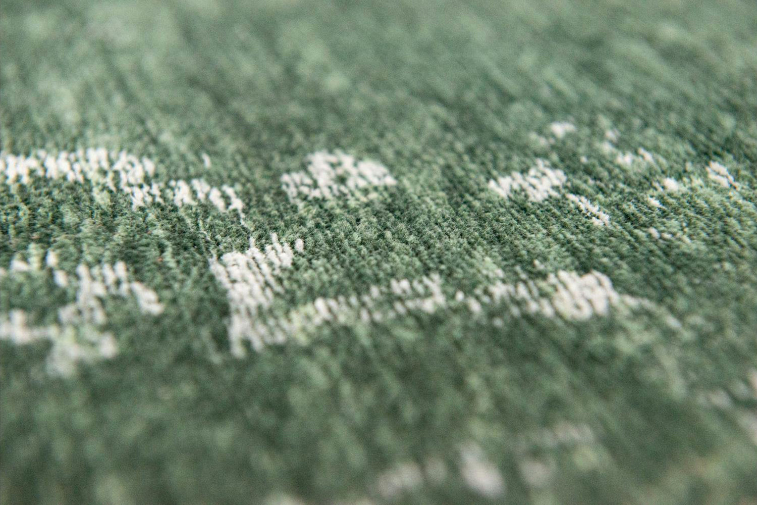 Louis De Poortere | Medallion Eco Rug | Forest | 280 x 390 cm-8