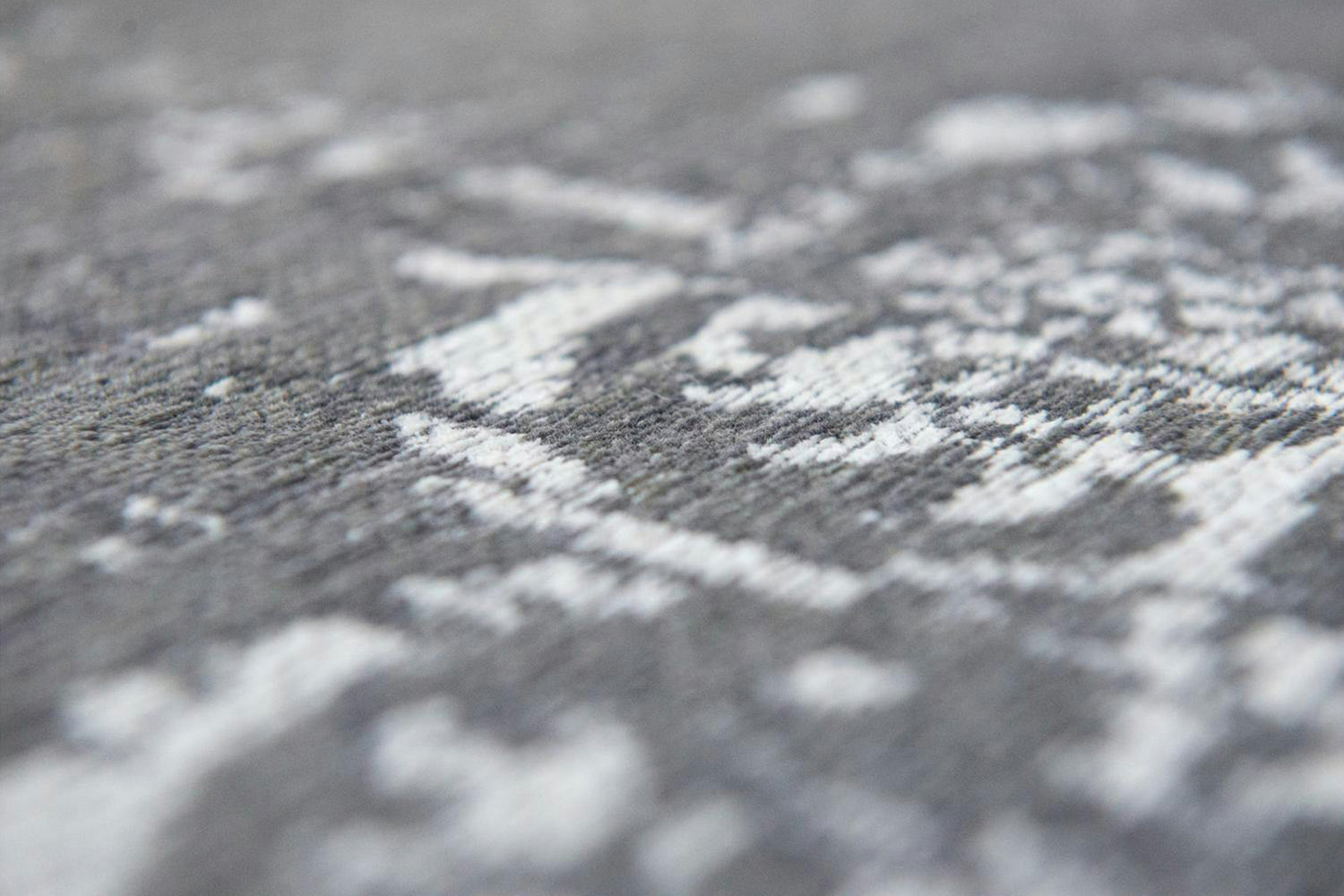 Louis De Poortere | Medallion Eco Rug | Stone | 80 x 150 cm-9