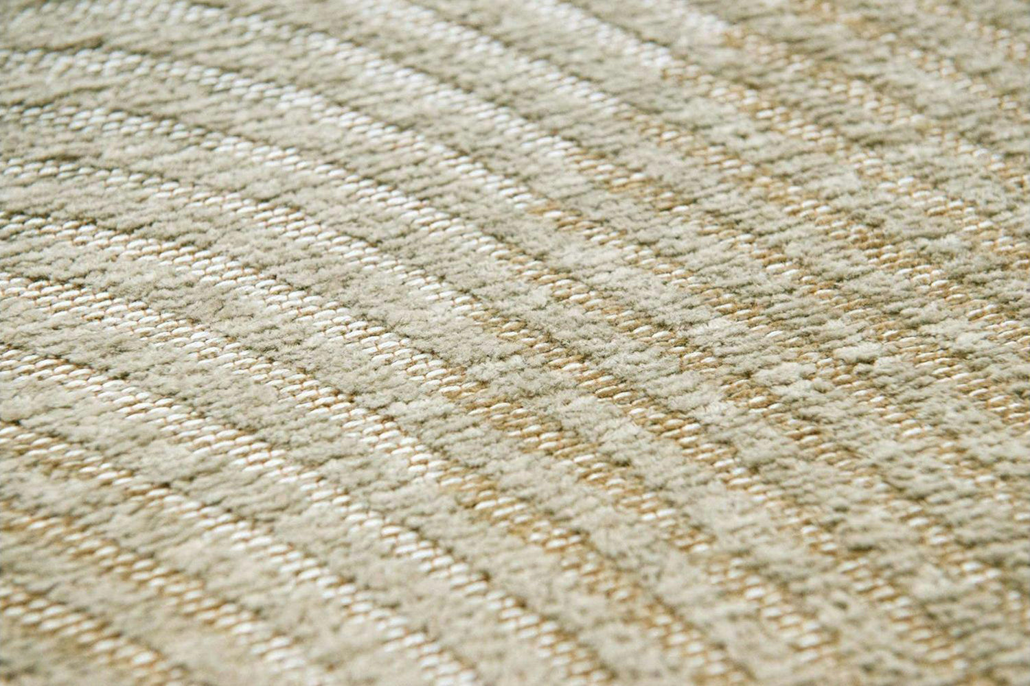 Louis De Poortere | Coral Indoor Eco Rug | Beige | 280 x 390 cm-7