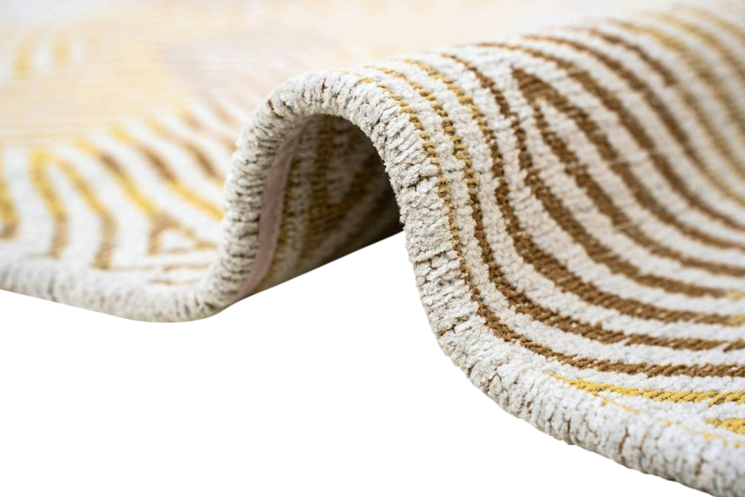 Louis De Poortere | Coral Indoor Eco Rug | Yellow | 280 x 390 cm-5