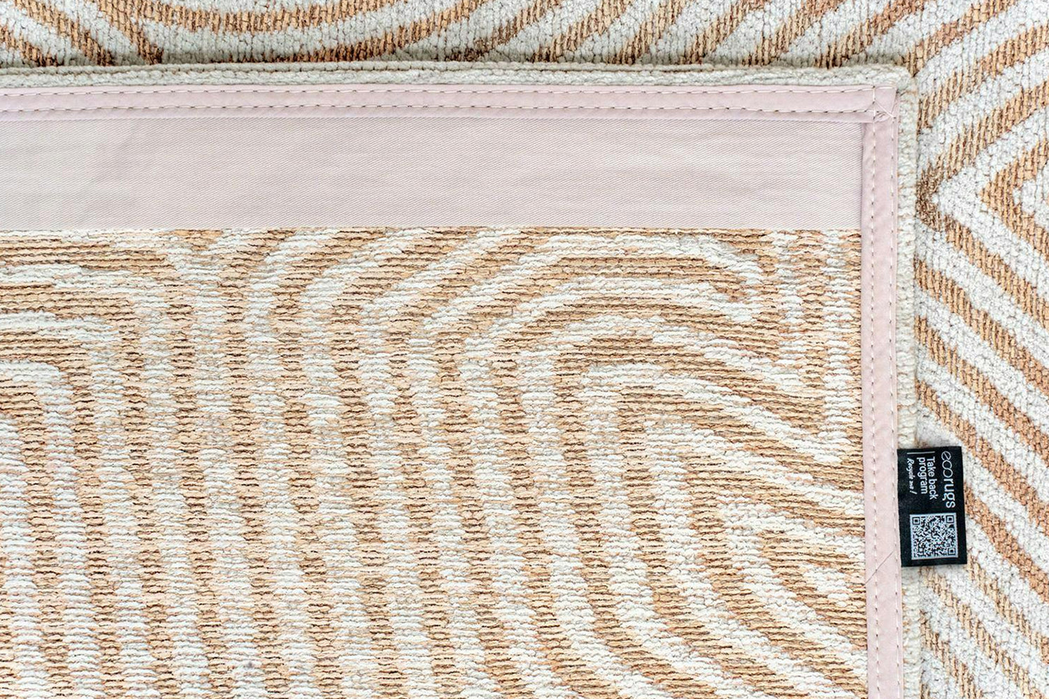 Louis De Poortere | Coral Indoor Eco Rug | Red | 80 x 150 cm-7