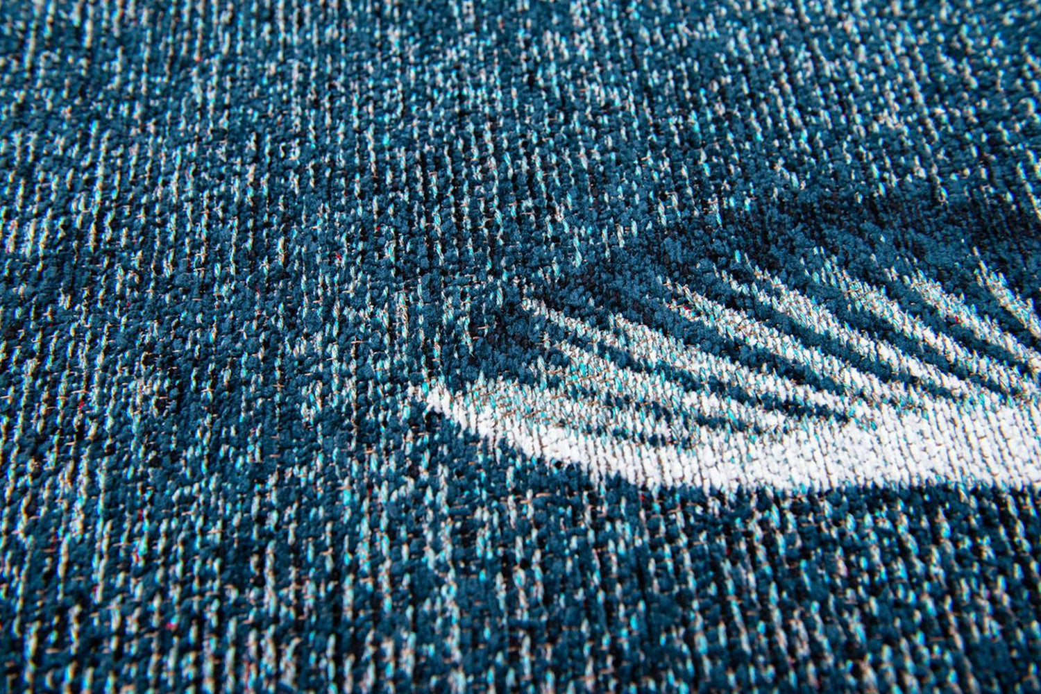 Louis De Poortere | Koi Indoor Eco Rug | Blue | 280 x 390 cm-3