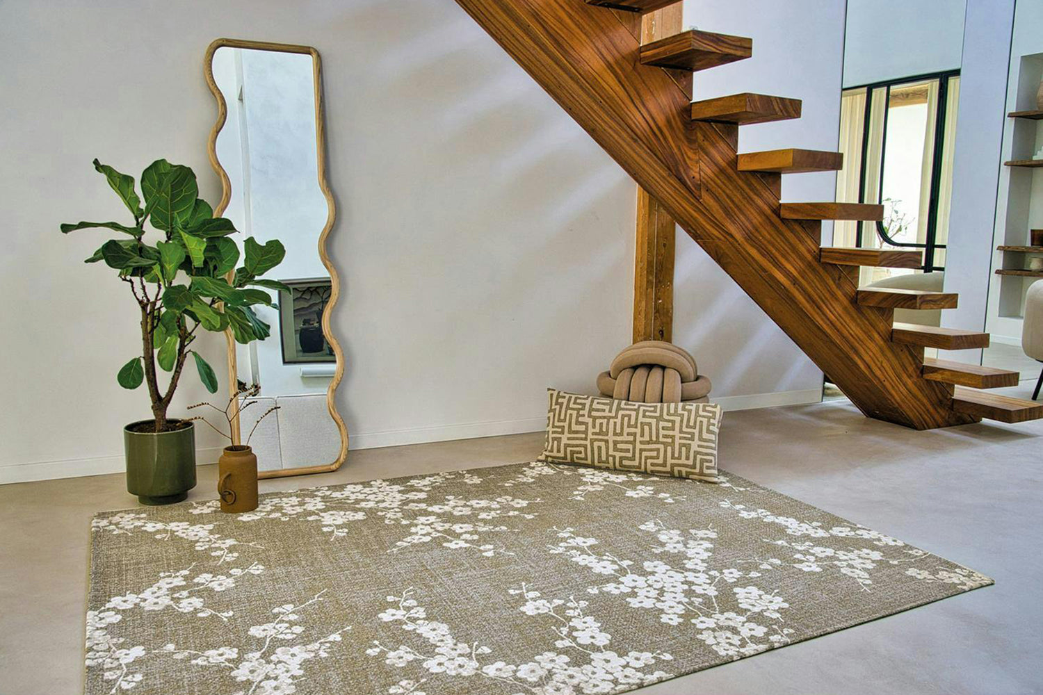 Louis De Poortere | Sakura Wet Garden Eco Rug | Green | 280 x 390 cm-2