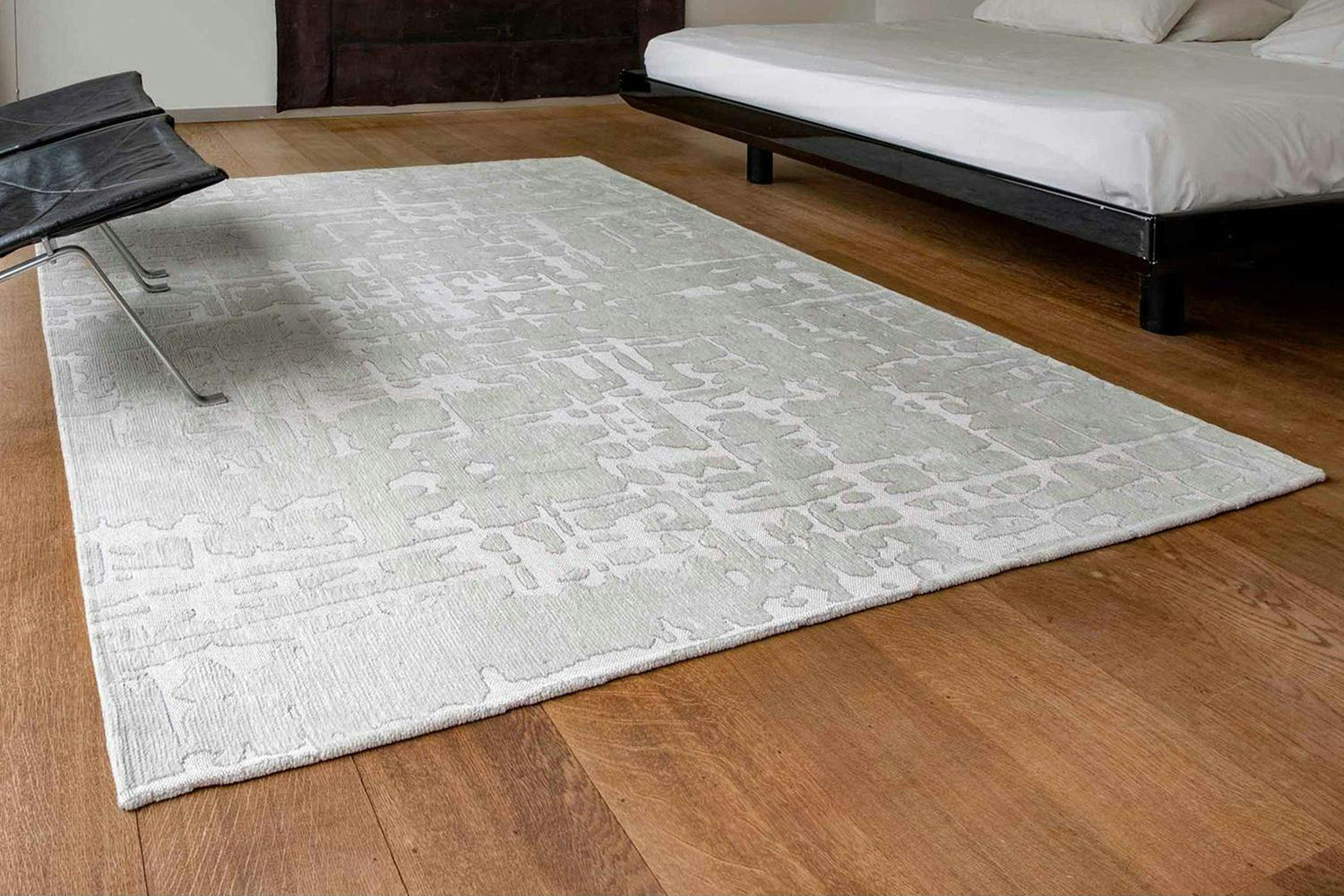 Louis De Poortere | Baobab Tsingy Indoor Eco Rug | Grey | 170 x 240 cm-2