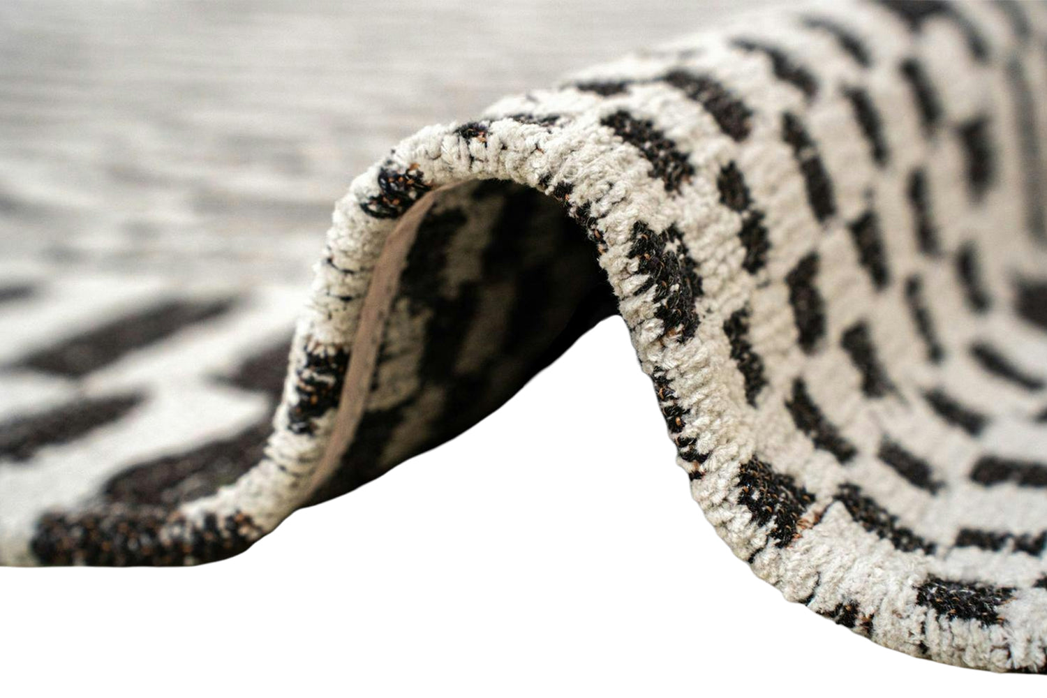 Louis De Poortere | Berber Caidal Indoor Eco Rug | Black/White | 240 x 340 cm-4