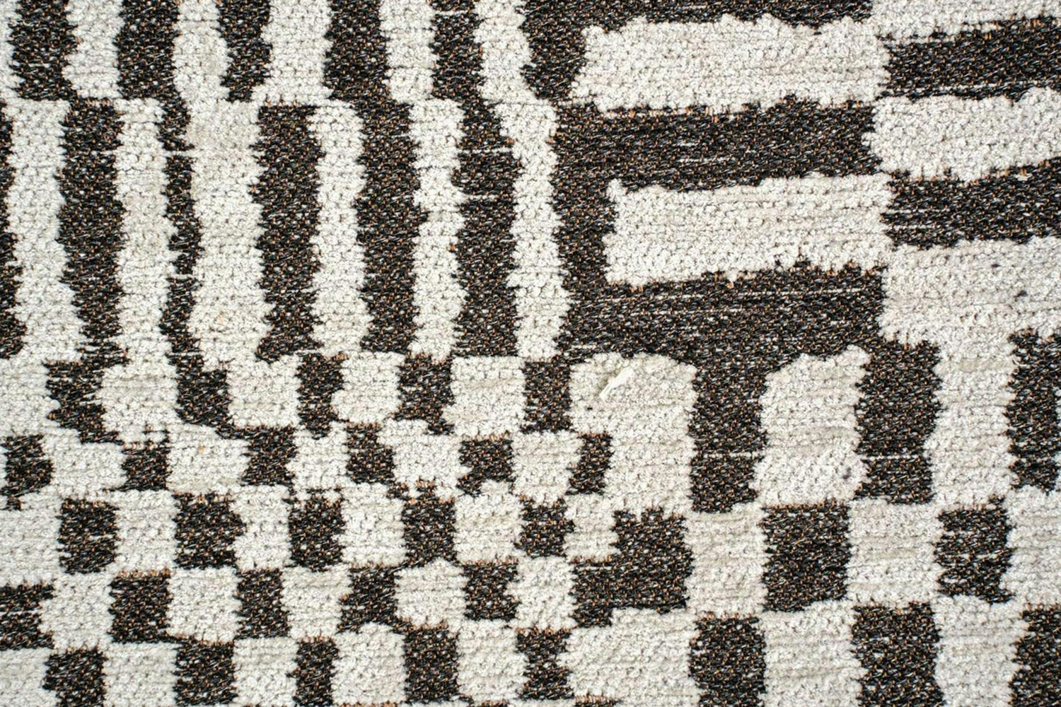 Louis De Poortere | Berber Caidal Indoor Eco Rug | Black/White | 280 x 390 cm-8