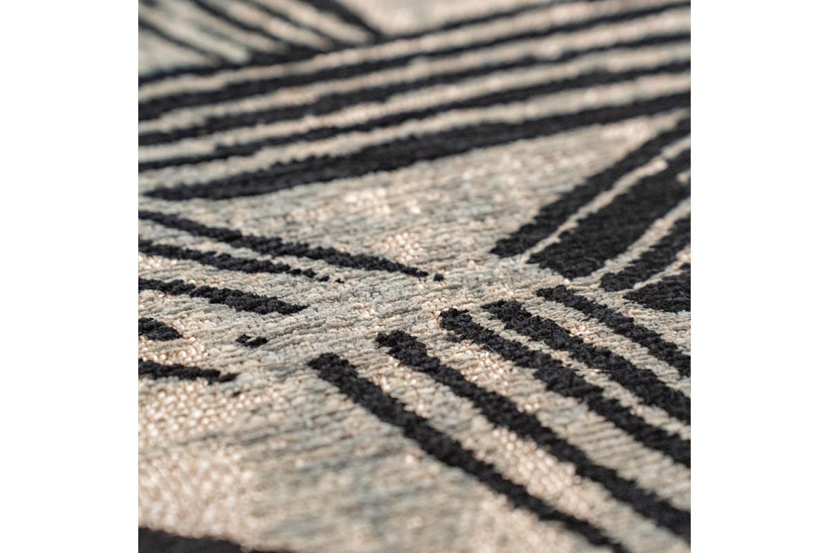 Louis De Poortere | Dark Street Rug | 280 x 390 cm-7