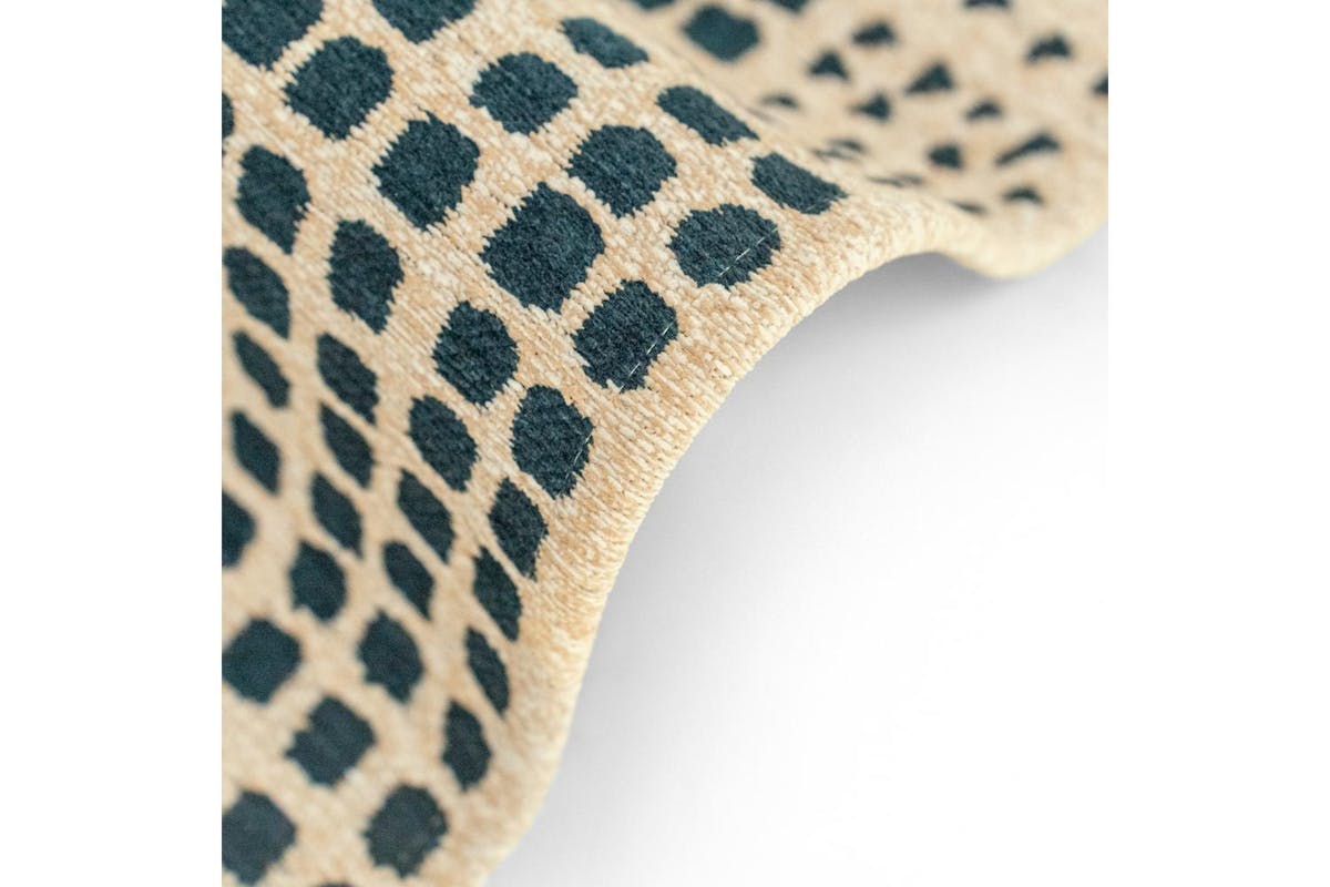 Louis De Poortere | Scots Pine Rug | 200 x 280 cm-4