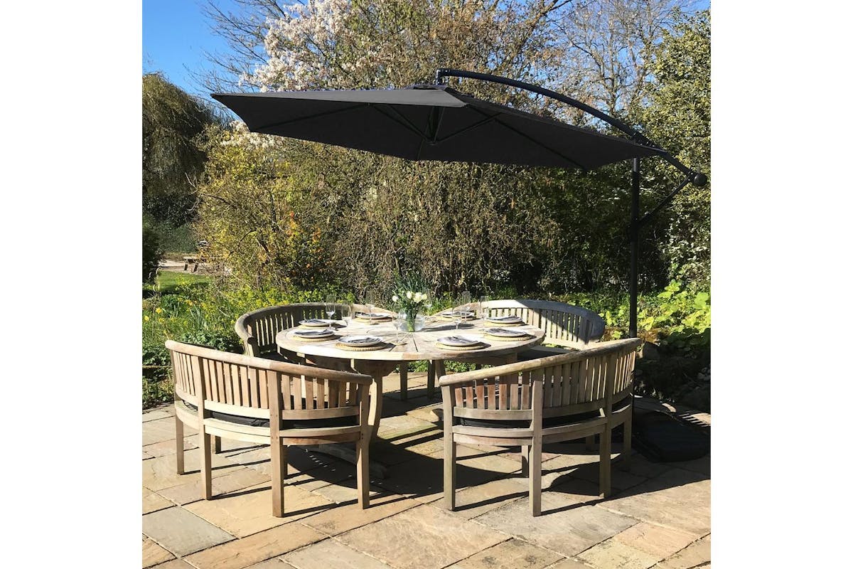Monstershop Cantilever Parasol | Black-2