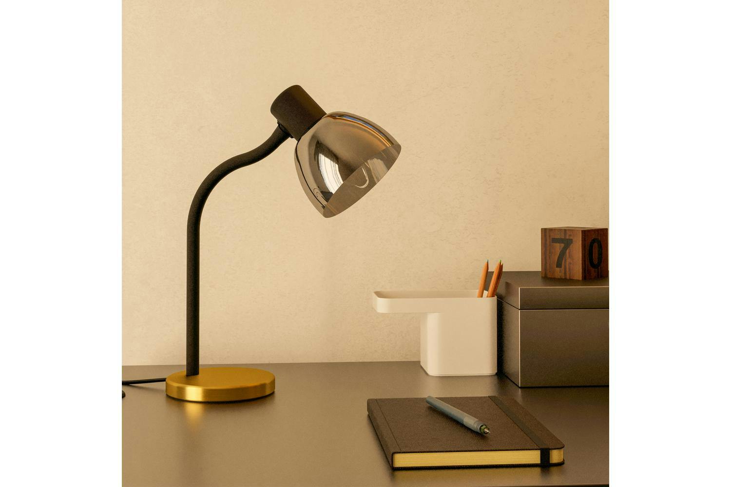 Eglo | Macere Desk Lamp | Black/Gold-3