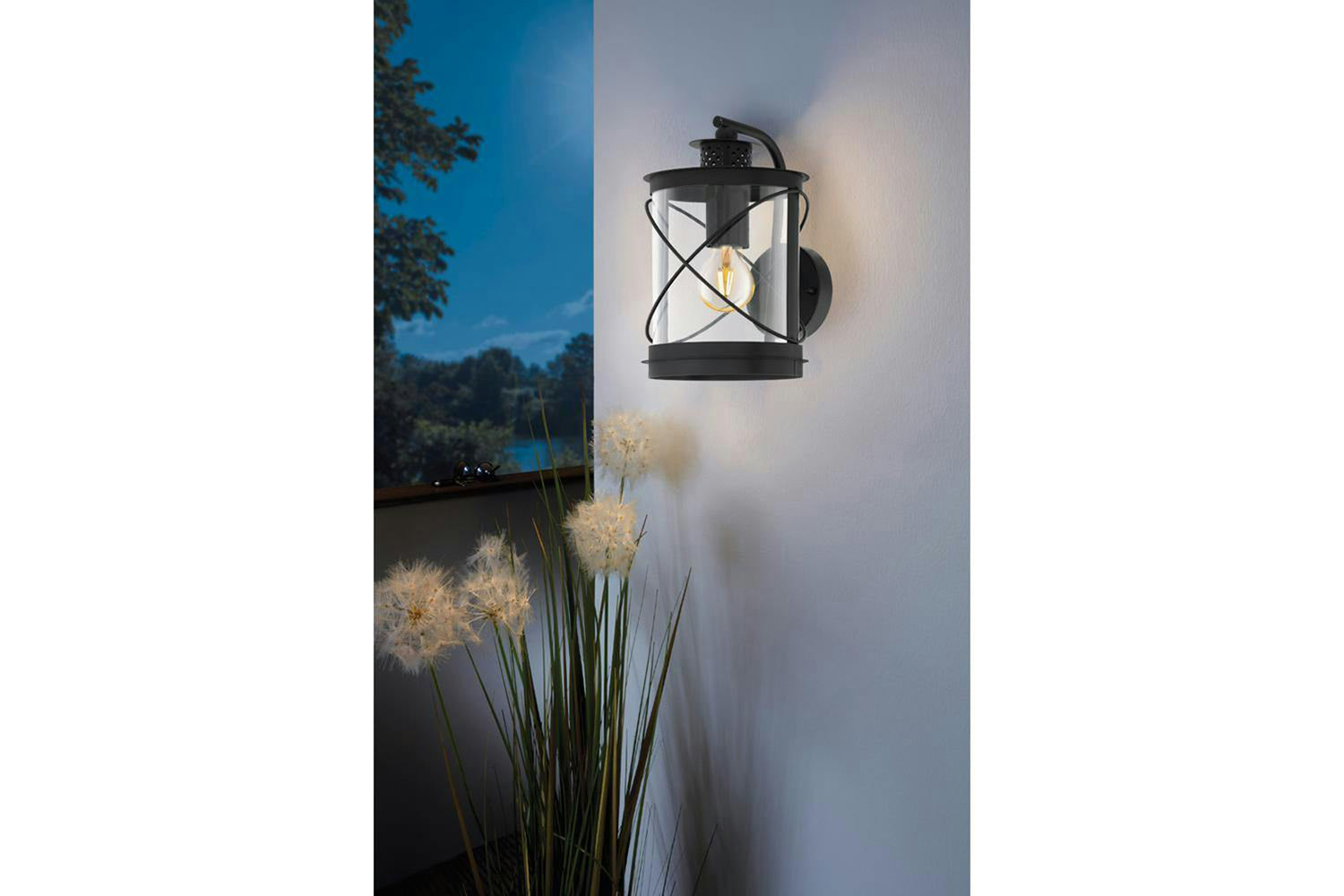 Eglo | Hilburn Wall Light | Black-2