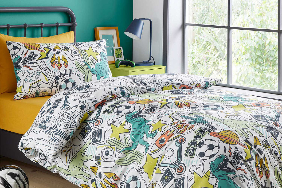 Bedlam | Doodle Zoom Duvet Cover Set | Multicolour | Double