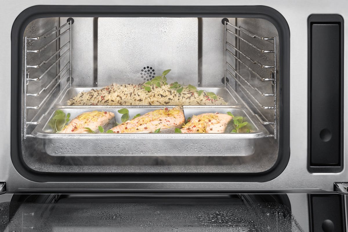 Miele Built-in Single Steam Oven | DG2740-2