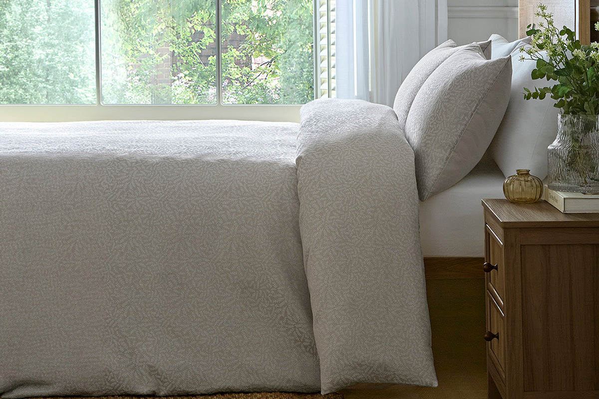 Dreams & Drapes | Ditsy Leaf Duvet Cover Set | Natural/White | Double