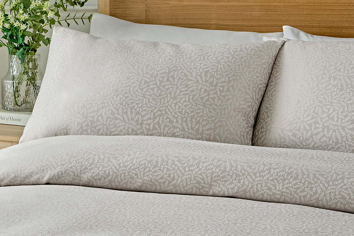 Dreams & Drapes | Ditsy Leaf Duvet Cover Set | Natural/White | Super King-2