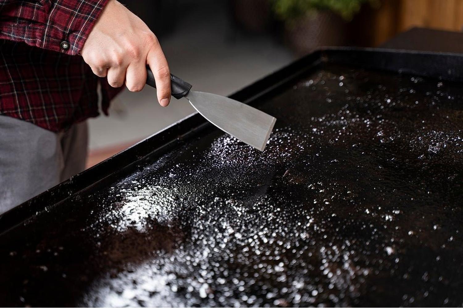 Blackstone | 257-5463eu | Cleaning Kit For Bbqs And Grills-2