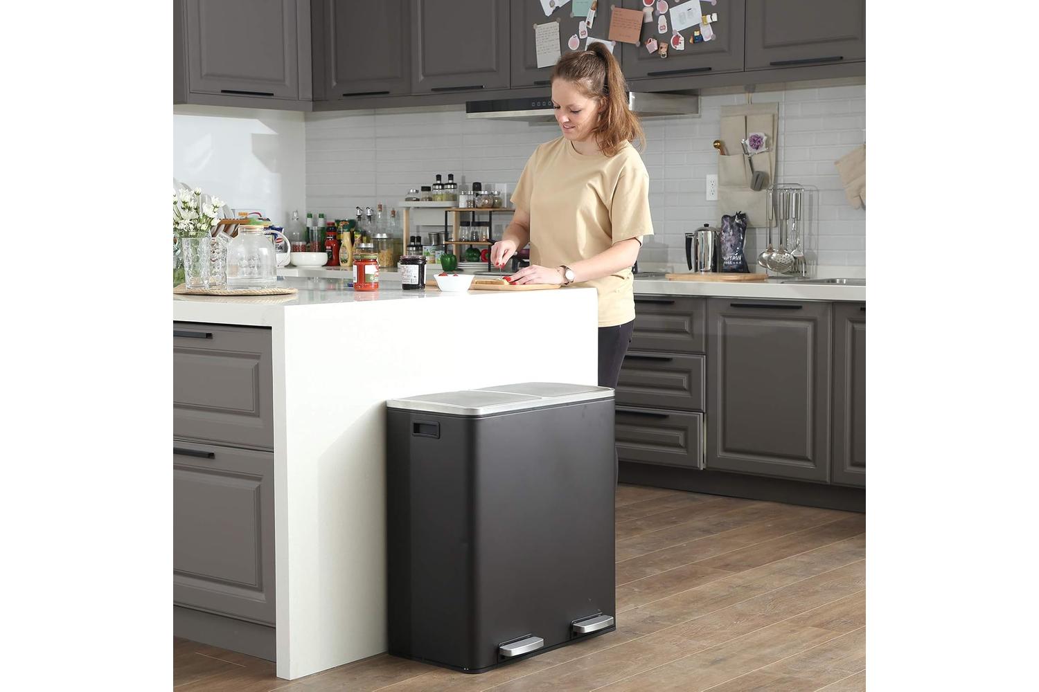 Songmics Dual Trash Garbage Can with Lid | Black-2