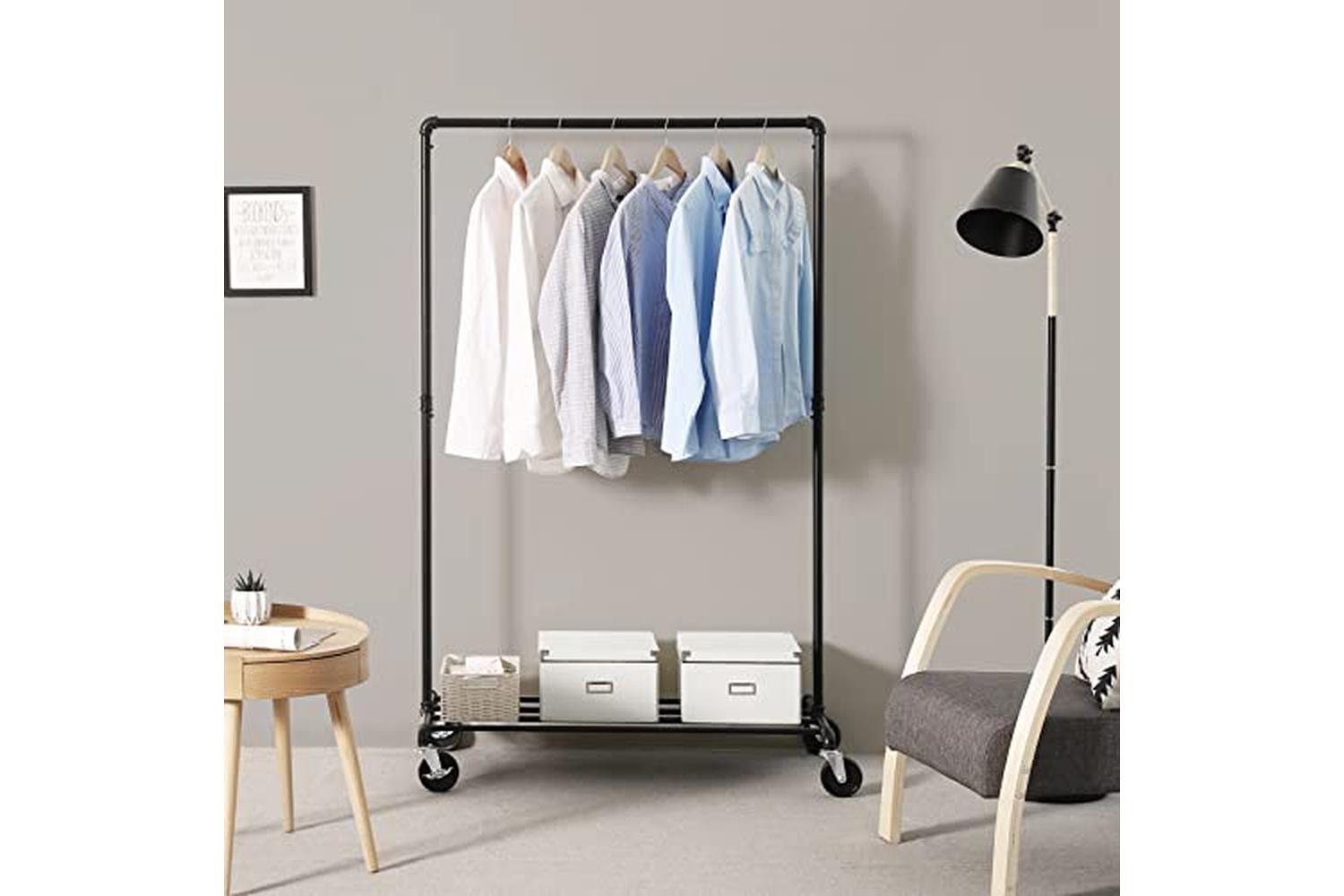 Songmics HSR61BK Heavy Duty Industrial Style Clothes Rack-6