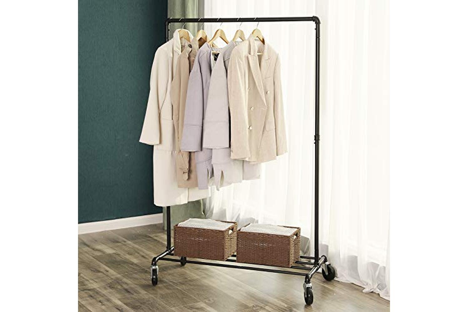 Songmics HSR61BK Heavy Duty Industrial Style Clothes Rack-7