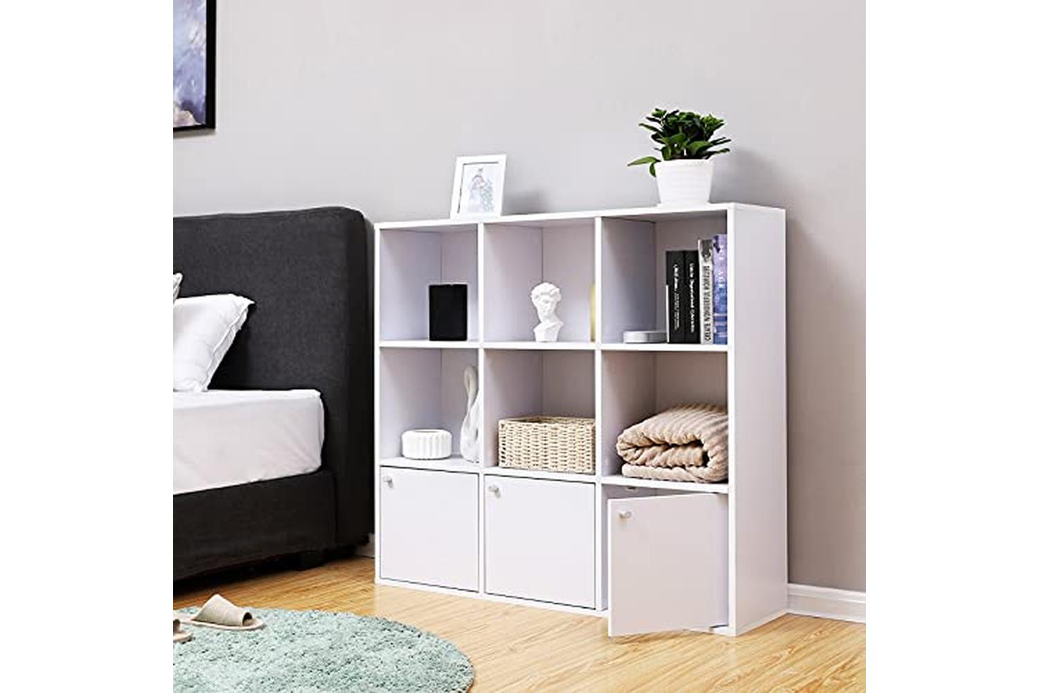 Vasagle LBC33WT Cube Shelf 3 Cupboard Doors | White-3
