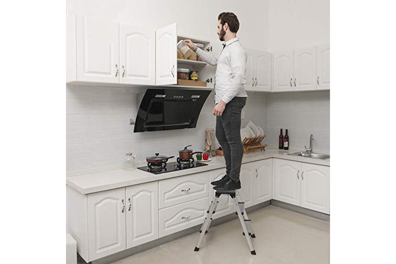 Songmics GLT23K 3 Steps Ladder-2