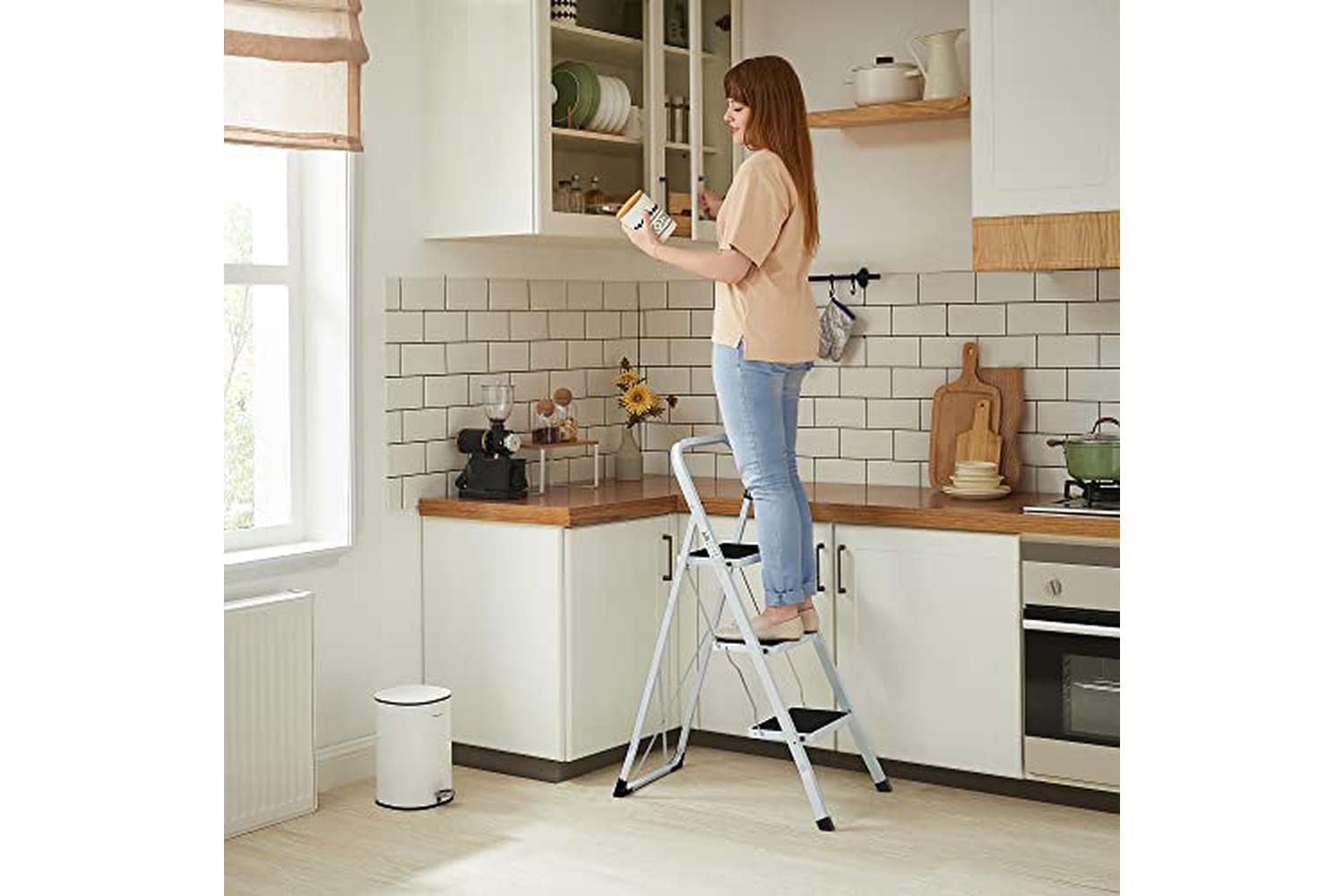 Songmics GSL03WT 3 Steps Household Ladder | White-2